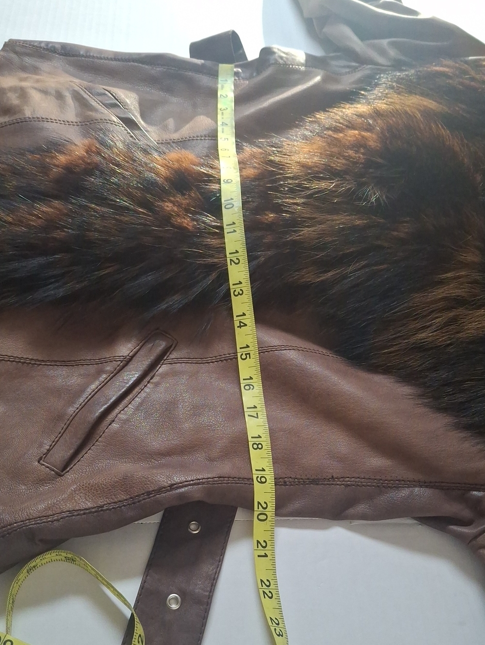 Vintage LeatherJacket Genuine Big Fur Collar Italy - Picture 6 of 16